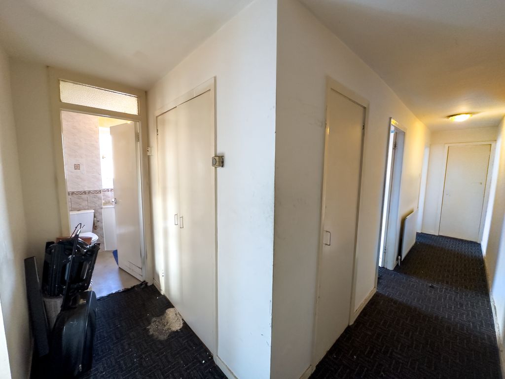 Additional image 2 of 2 bed flat for saleWest Leven Street, Burntisland KY3