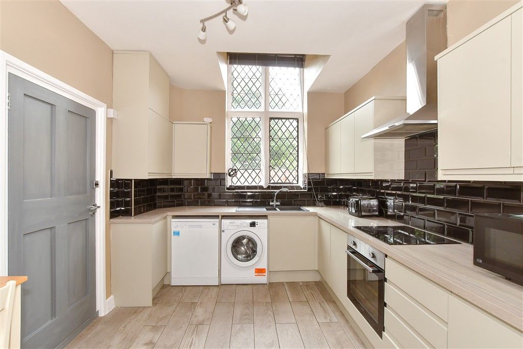 Additional image 4 of 3 bed flat for saleOld Dover Road, Canterbury, Kent CT1