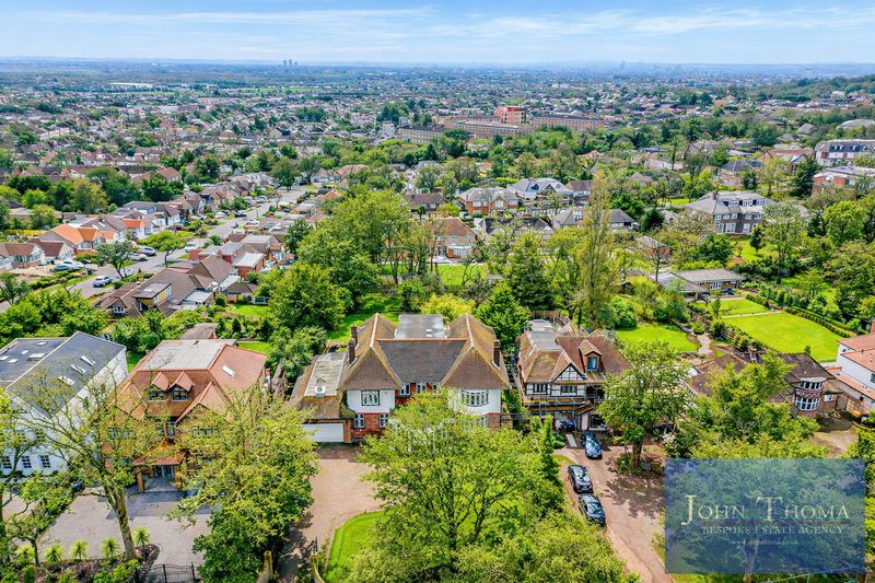 Additional image 28 of 6 bed detached house for saleManor Road, Chigwell IG7