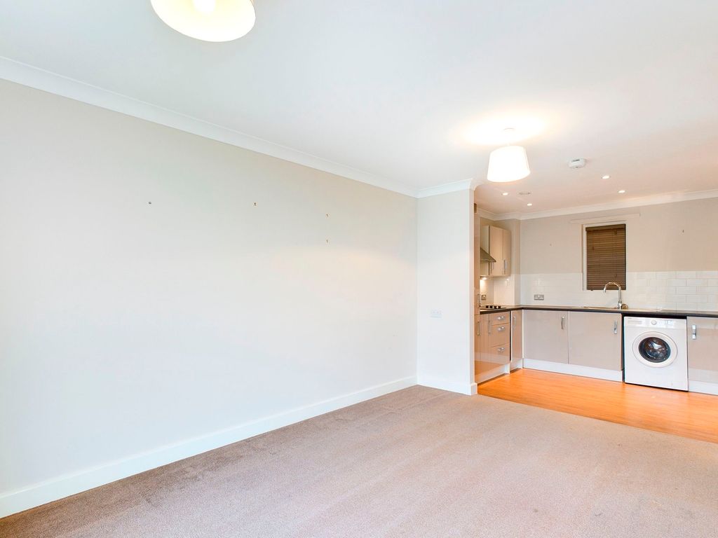 Additional image 3 of 2 bed flat for saleFlat, The Paddocks, Shipton Road, Milton-Under-Wychwood, Chipping Norton OX7