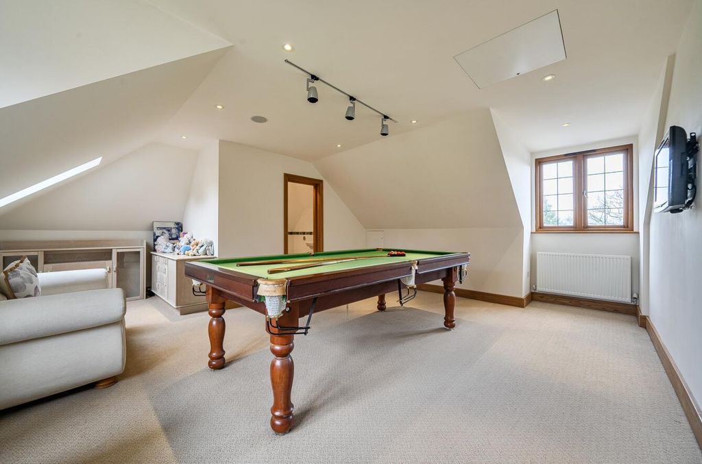 Additional image 14 of 5 bed detached house for saleProwse Avenue, Bushey Heath, Bushey WD23