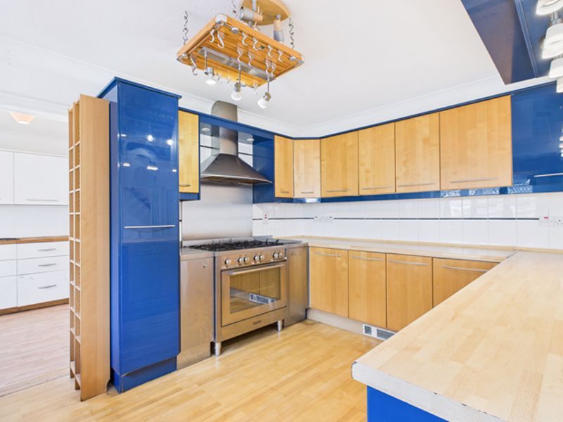 Additional image 12 of 5 bed detached house for saleMaesglasnant, Cwmffrwd, Carmarthen SA31