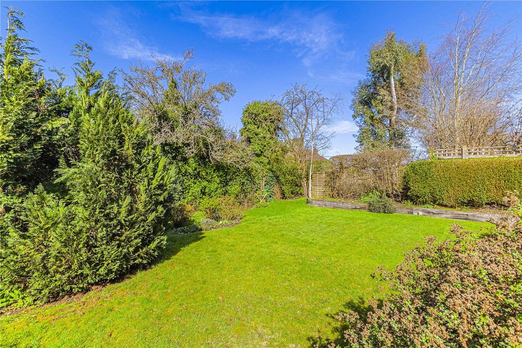 Additional image 32 of 4 bed end terrace house for saleBelle Vue Lane, Bushey Heath, Bushey, Hertfordshire WD23