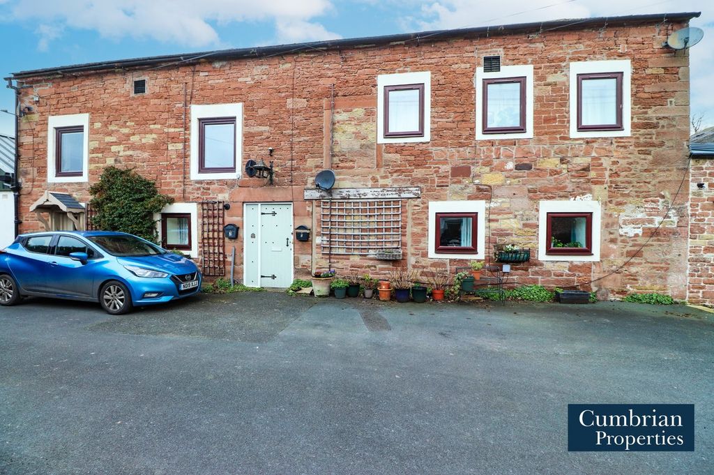 2 bed flat for saleIndian King Court, Dalston, Carlisle CA5