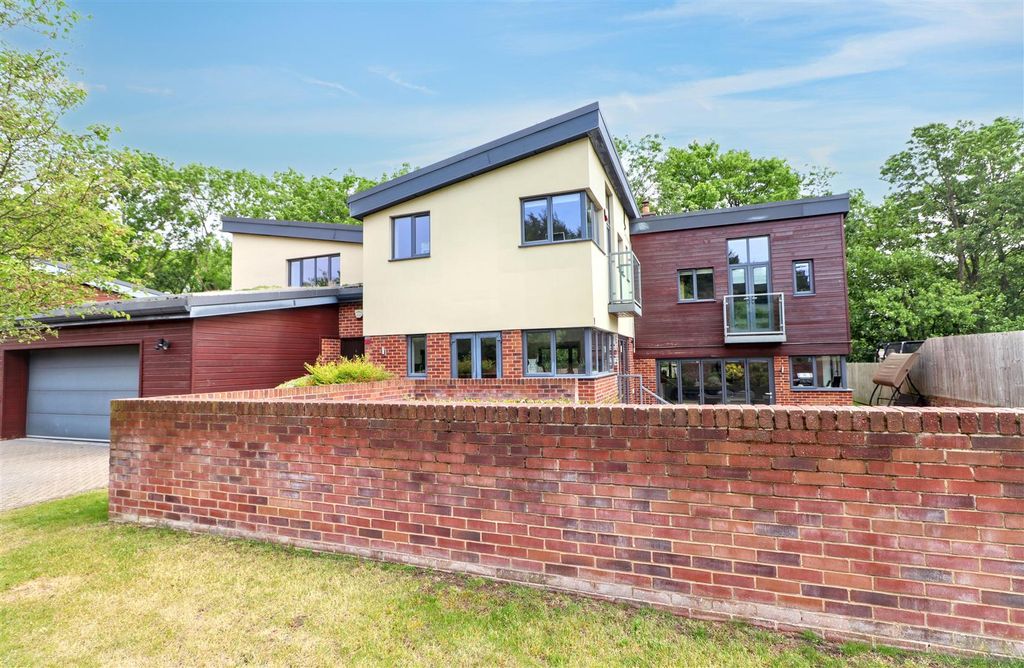 Additional image 37 of 4 bed detached house for saleSandy Lane, Bushey WD23
