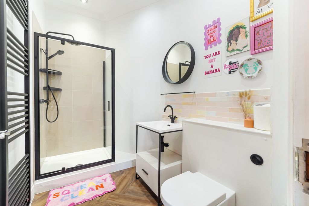 Additional image 22 of 2 bed flat for salePoulter Park, Bishopsford Road, Morden SM4