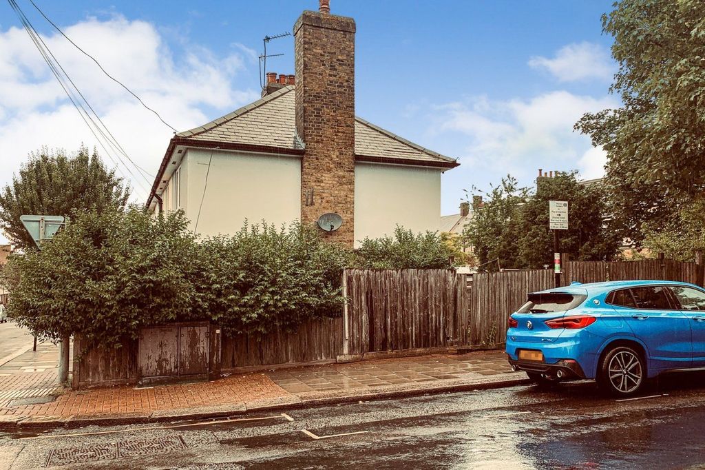 Additional image 3 of Land for saleDerinton Road, London SW17