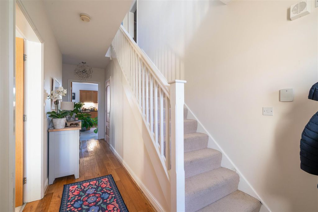 Additional image 21 of 4 bed detached house for saleNetherleigh Road, Ashgate, Chesterfield S40