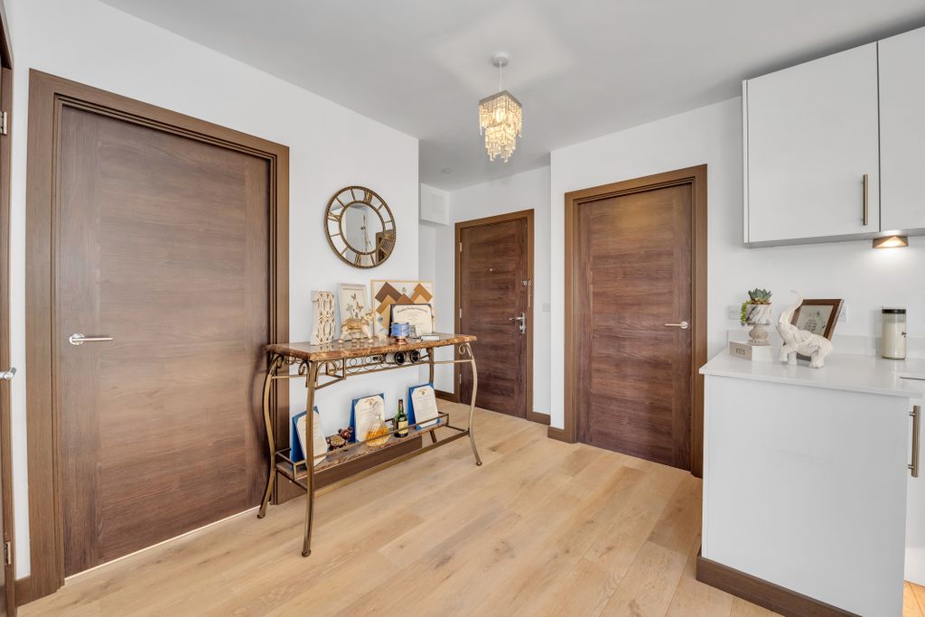 Additional image 11 of 2 bed flat for saleStation Hill, Bury St Edmunds IP32