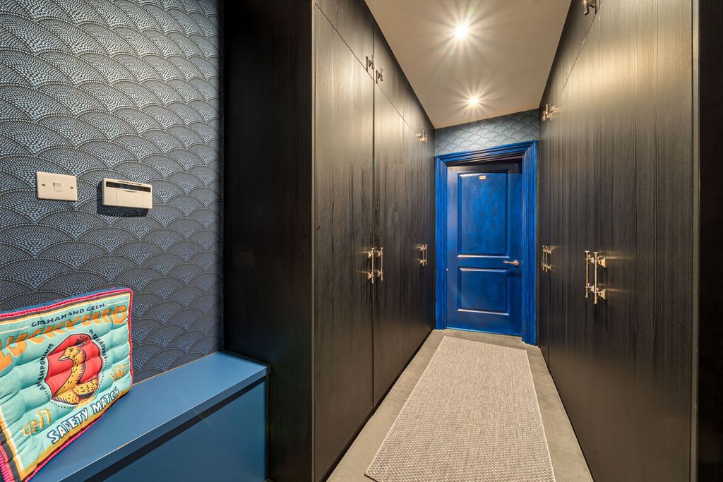 Additional image 11 of 5 bed detached house for saleSouth Hill, Chislehurst BR7