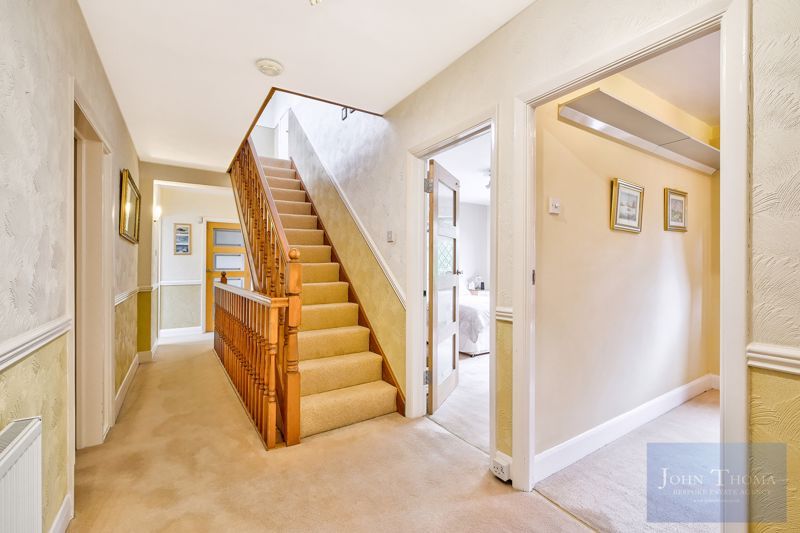 Additional image 28 of 6 bed detached house for saleLee Grove, Chigwell IG7