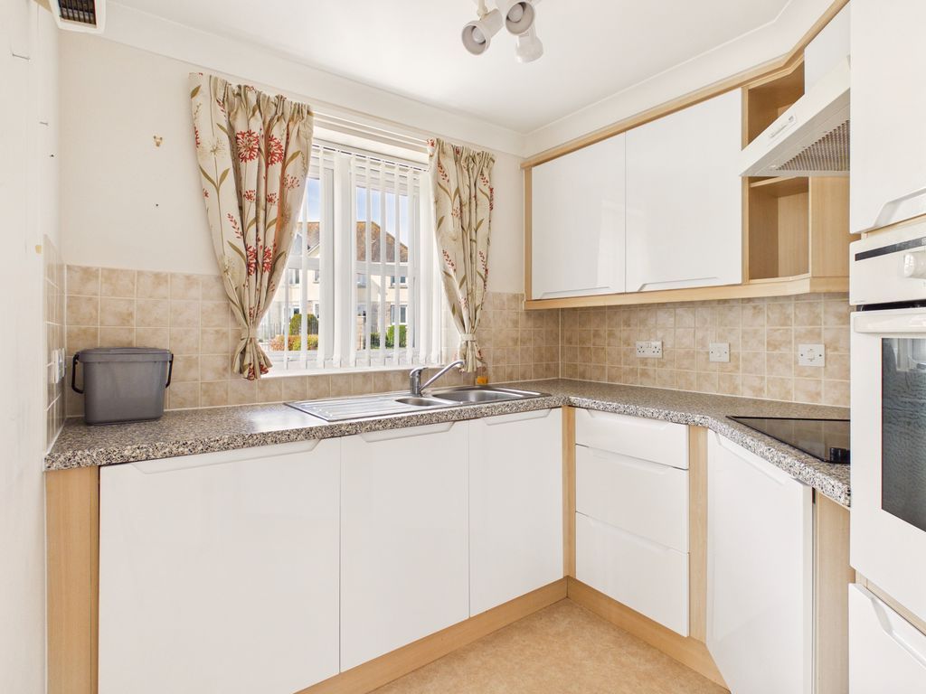 Additional image 2 of 1 bed flat for saleTrevithick Road, Camborne TR14