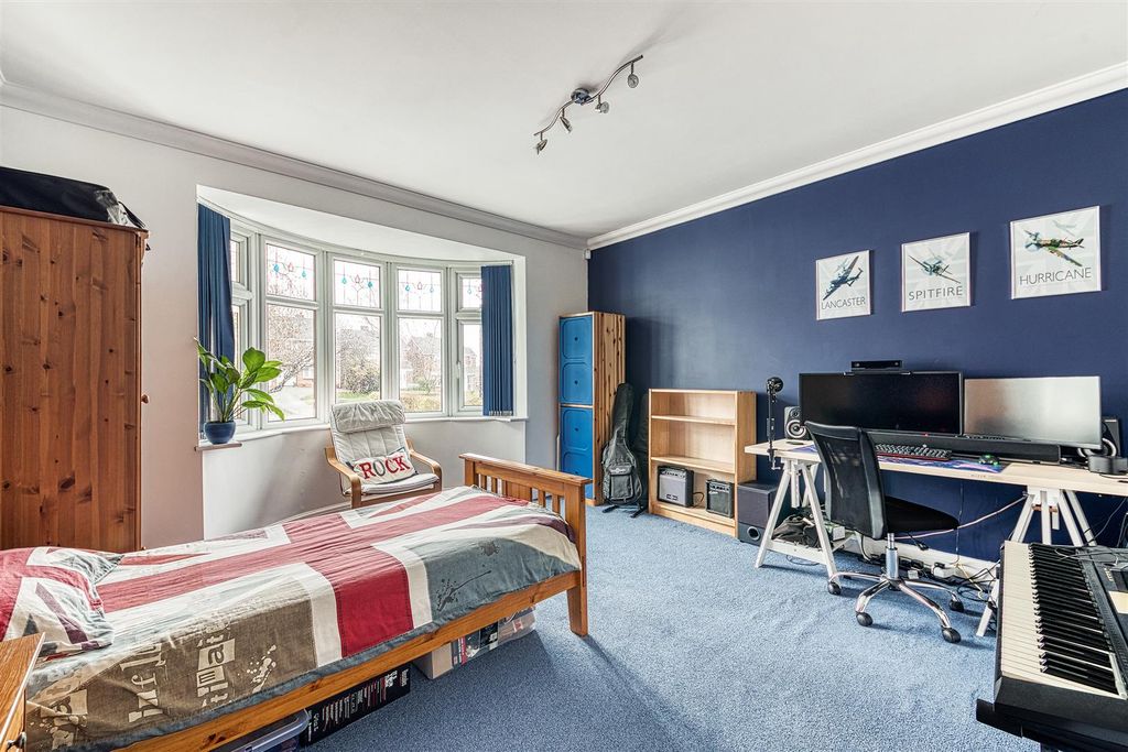 Additional image 17 of 5 bed detached house for saleBeamhill Road, Stretton, Burton-On-Trent DE13