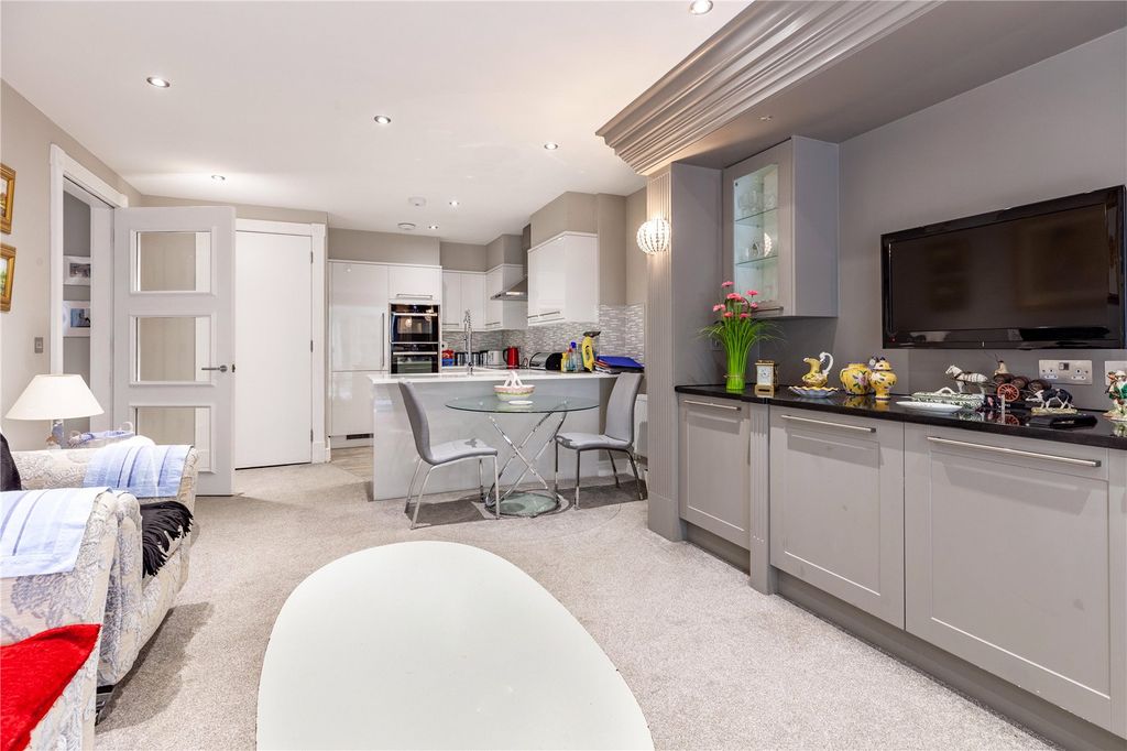 Additional image 4 of 2 bed flat for saleStratton Place, Stratton, Cirencester, Gloucestershire GL7