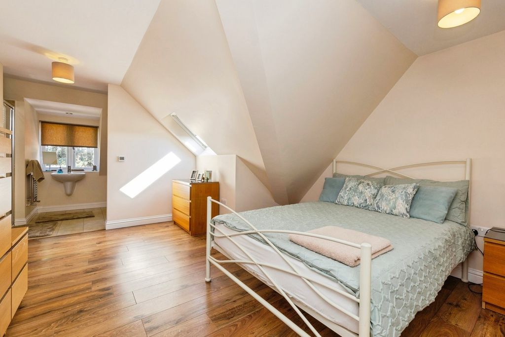 Additional image 17 of 6 bed detached house for saleBlind Lane, Chester Le Street DH3