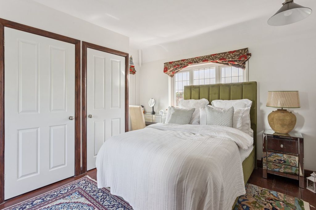 Additional image 18 of 4 bed detached house for saleLowndes Avenue, Chesham, Buckinghamshire HP5