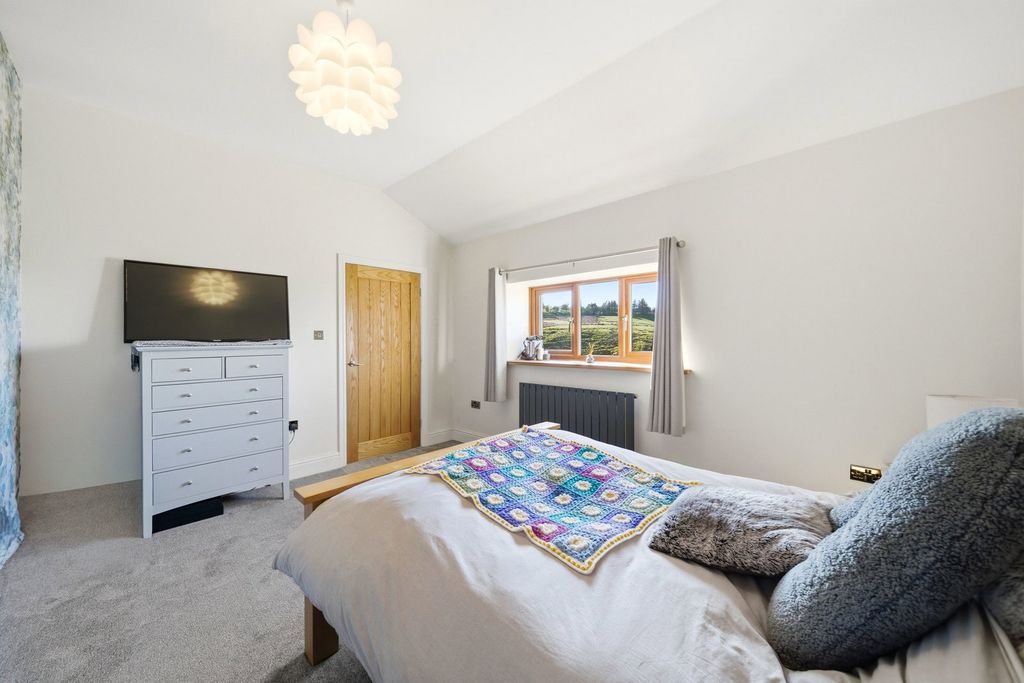 Additional image 45 of 4 bed barn conversion for saleGlen View Road, Burnley BB11