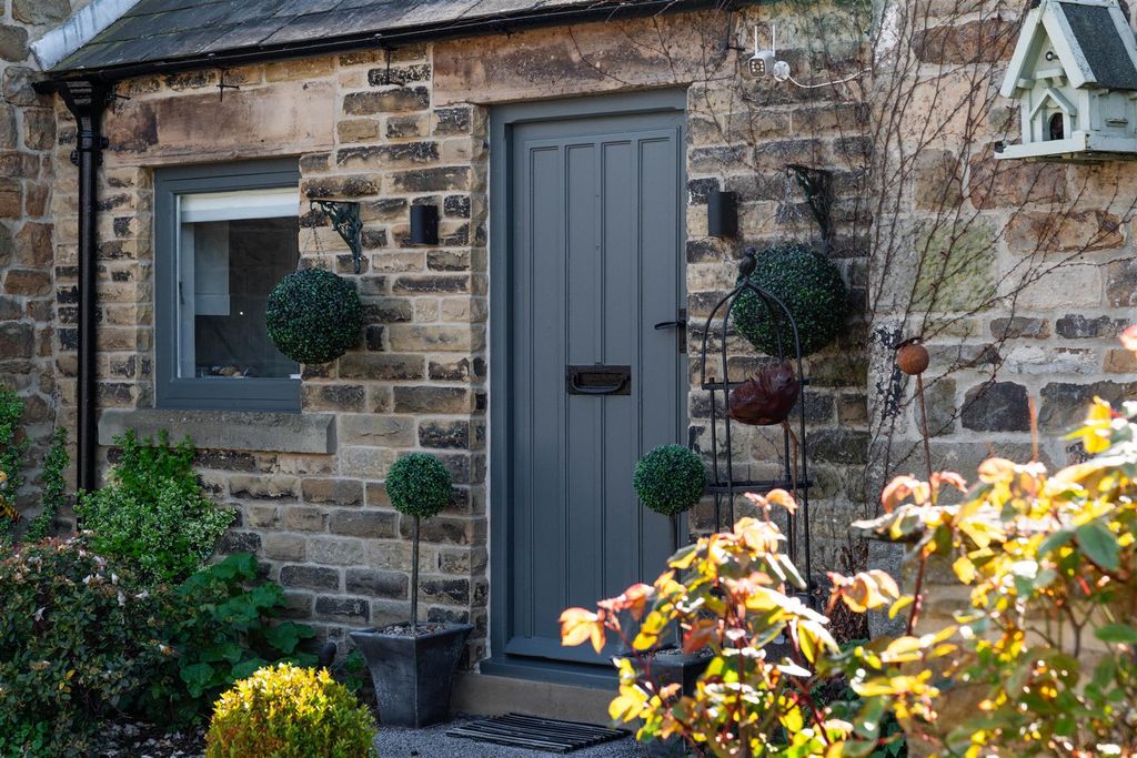 Additional image 69 of 4 bed property for saleHawthorne Barns, Walton Back Lane, Somersall, Chesterfield S42