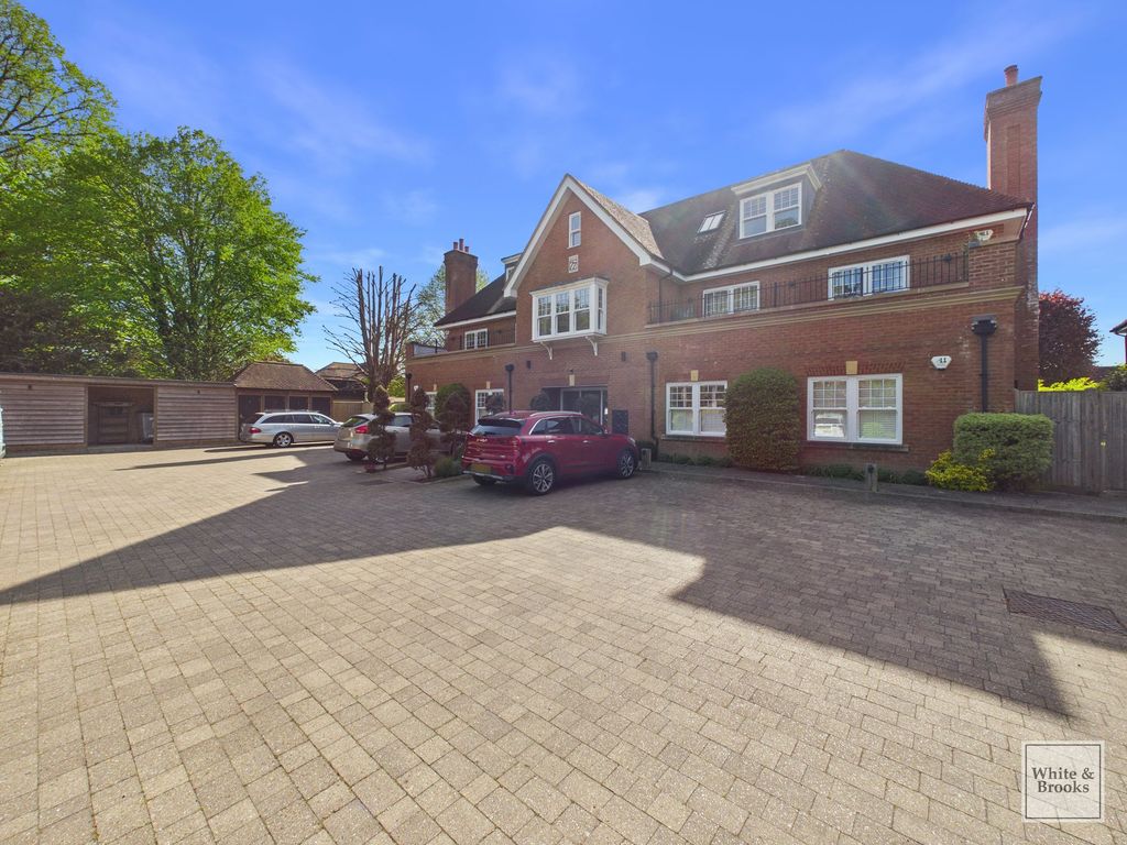 Additional image 15 of 2 bed flat for saleLavant Road, Chichester PO19