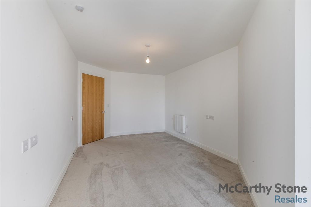 Additional image 11 of 2 bed flat for saleMiami House, Princes Road, Chelmsford, Essex CM2