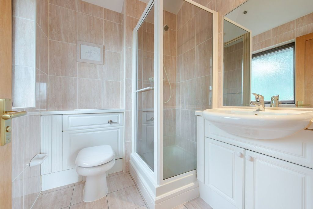 Additional image 30 of 5 bed flat for saleSt. Mary's Mount, Caterham CR3