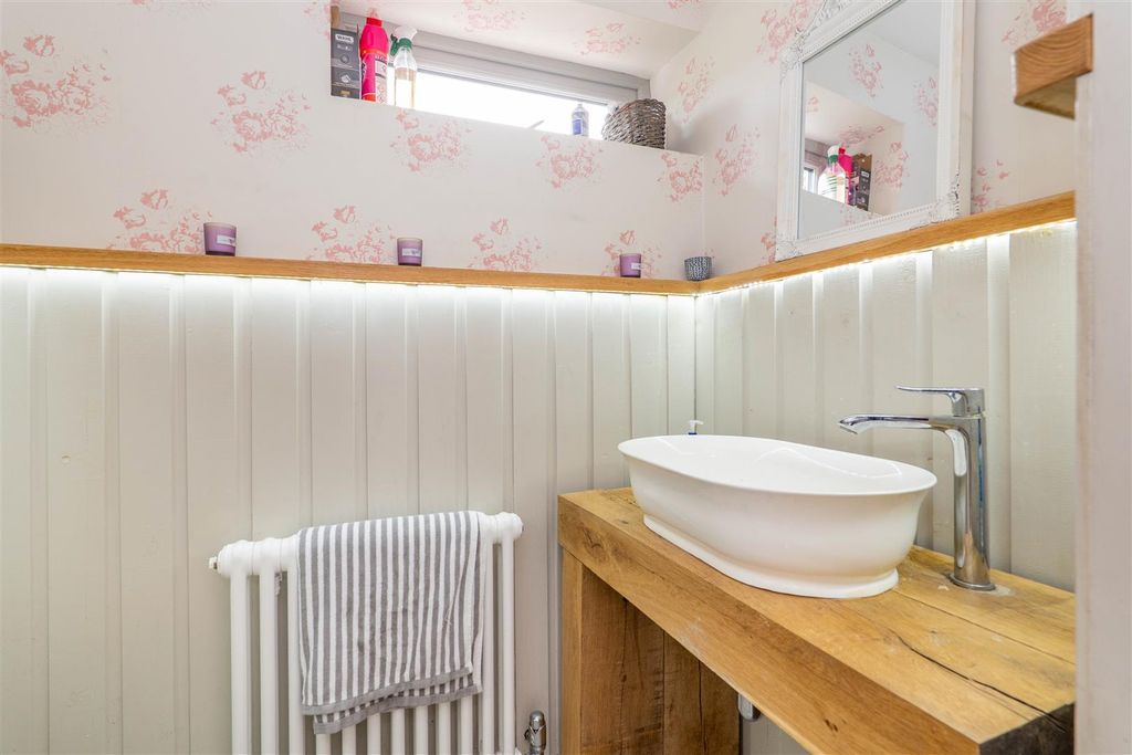 Additional image 22 of 4 bed detached house for saleLong Lane, Heath Charnock, Chorley PR6