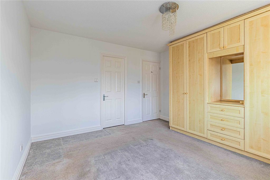 Additional image 28 of 4 bed semi-detached house for saleThe Birches, Bushey, Hertfordshire WD23