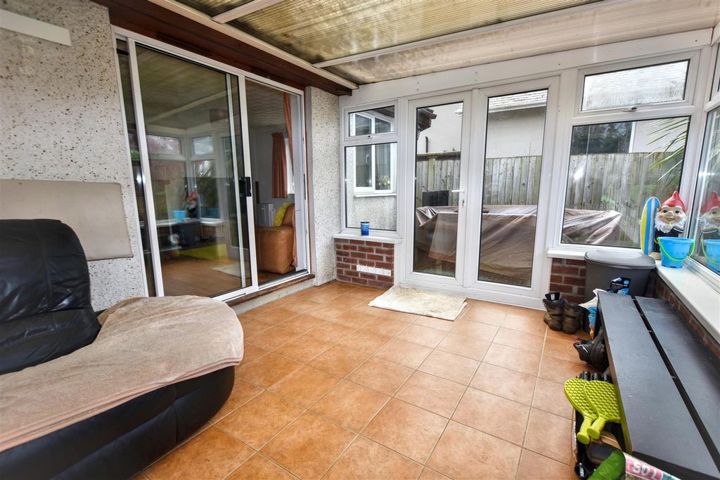 Additional image 9 of 5 bed detached bungalow for saleTehidy Road, Camborne TR14