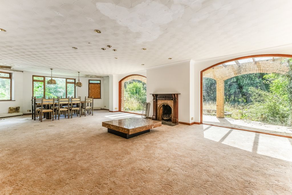 Additional image 12 of 7 bed detached house for saleRuxbury Road, Chertsey KT16