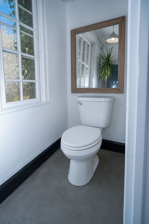 Additional image 11 of 7 bed property for saleEagle Star House, 9 Quay Street, Carmarthen SA31
