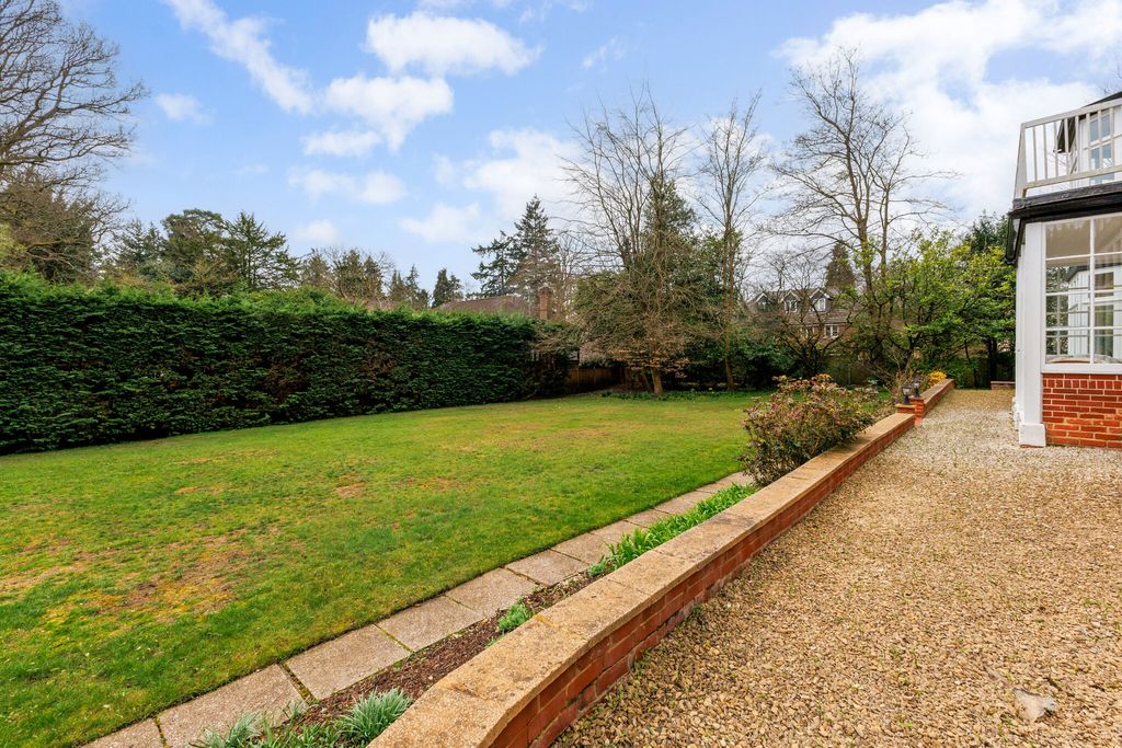 Additional image 13 of 6 bed detached house for saleLondon Road, Camberley GU15