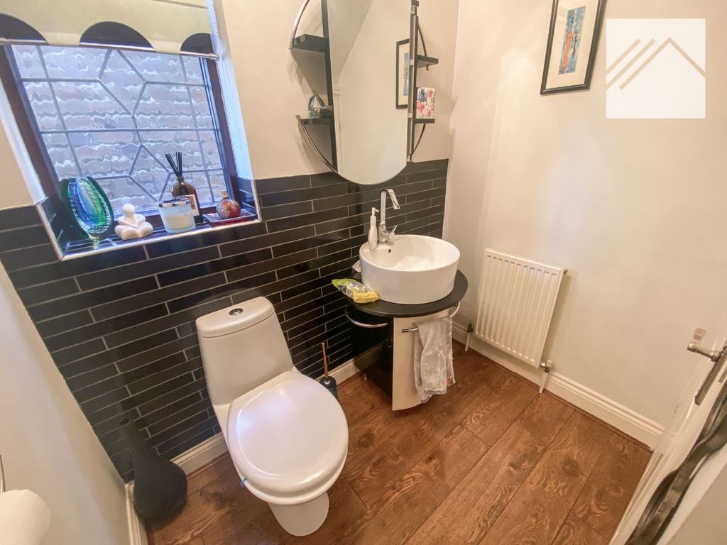 Additional image 10 of 4 bed detached house for saleThorpe Leas, Canvey Island SS8
