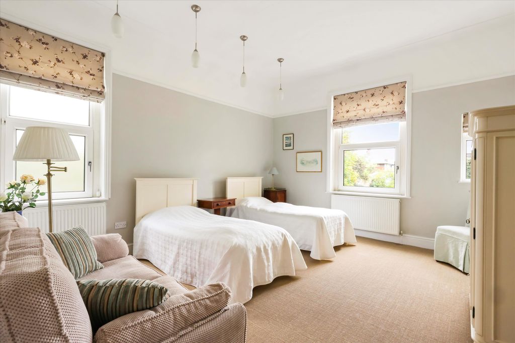 Additional image 16 of 5 bed detached house for saleQueens Road, Cheltenham, Gloucestershire GL50
