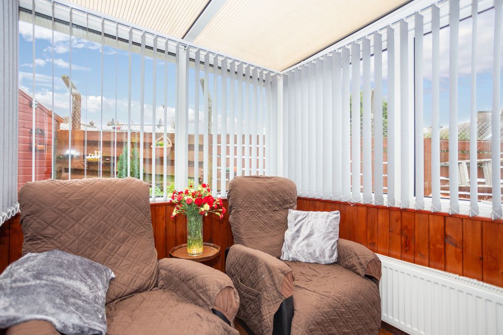 Additional image 2 of 2 bed end terrace house for saleGlenrigg Place, Cotton Str, Castle Douglas DG7