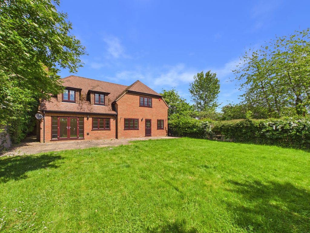 Additional image 3 of 4 bed detached house for saleSprigs Holly Lane, Chinnor, Oxfordshire OX39