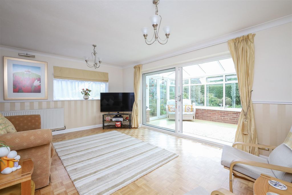 Additional image 2 of 4 bed detached house for saleOakwood Road, Burgess Hill RH15