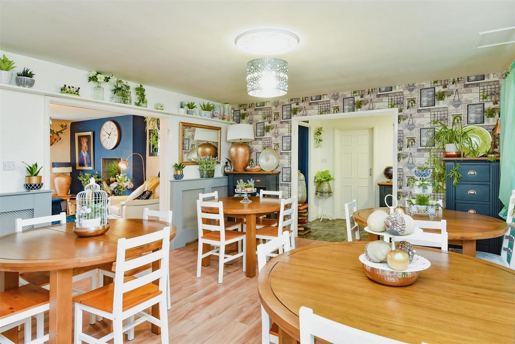 Additional image 12 of 14 bed detached house for saleLacock Road, Patterdown, Chippenham SN15