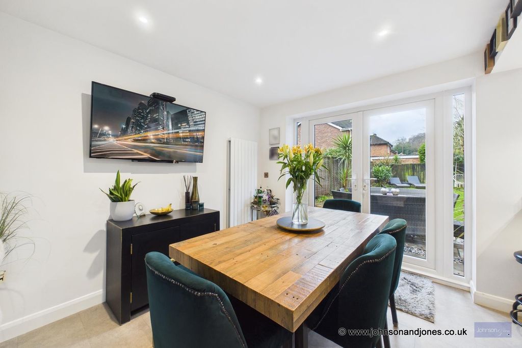 Additional image 12 of 4 bed detached house for saleLittle Green Lane, Chertsey KT16