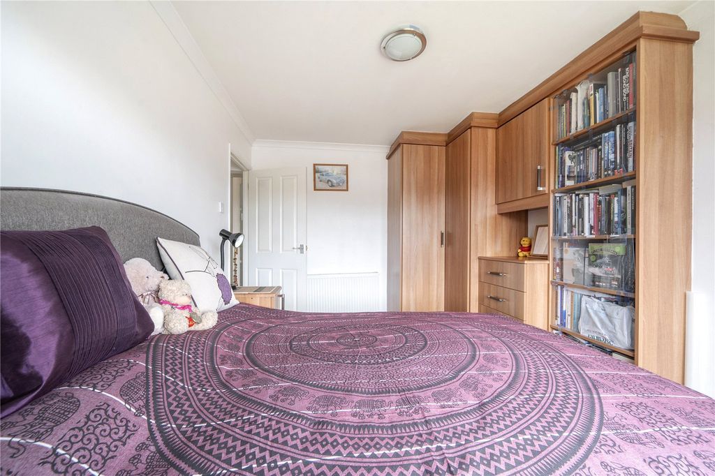 Additional image 15 of 2 bed maisonette for saleMount Nugent, Chesham, Buckinghamshire HP5