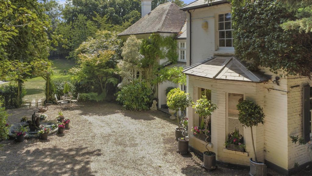 Additional image 3 of 5 bed detached house for salePerry Street, Chislehurst BR7