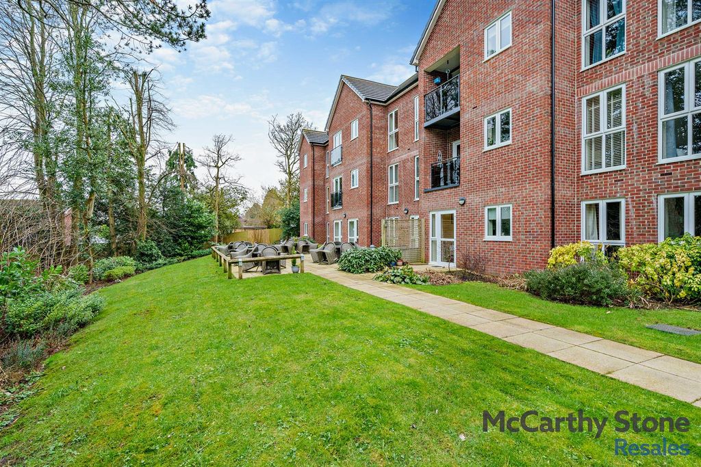 Additional image 14 of 1 bed flat for salePreston Road, Clayton-Le-Woods, Chorley PR6
