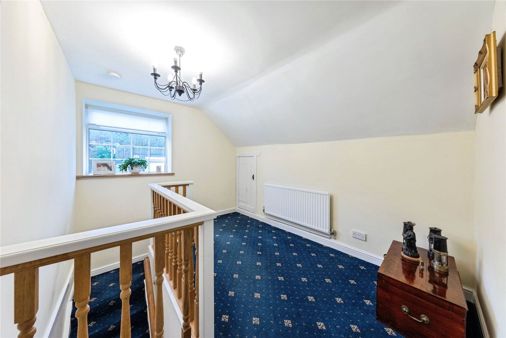 Additional image 20 of 3 bed bungalow for saleGwscwm Road, Burry Port, Carmarthenshire SA16