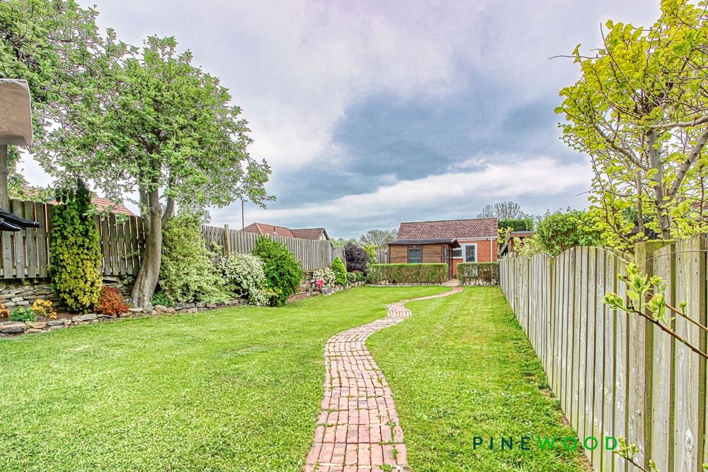 Additional image 38 of 5 bed semi-detached house for saleShaftesbury Avenue, Ashgate, Chesterfield, Derbyshire S40