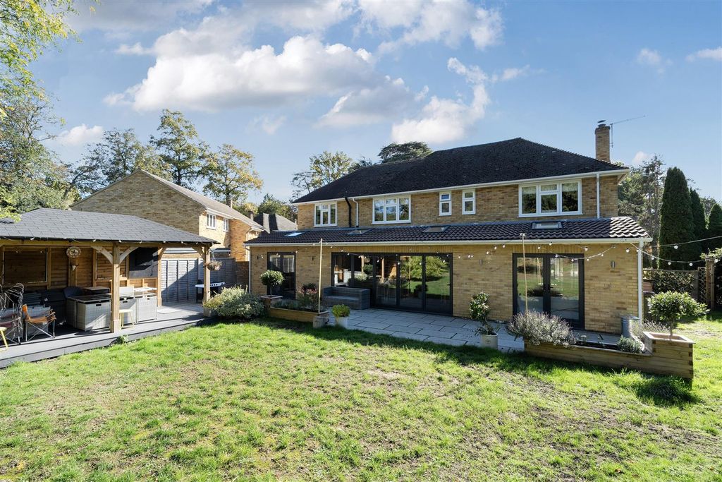 Additional image 24 of 5 bed detached house for saleClarewood Drive, Camberley, Surrey GU15