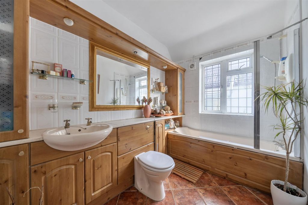 Additional image 19 of 5 bed detached house for saleRowden Hill, Chippenham SN15