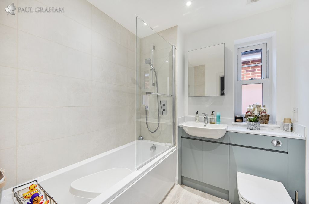 Additional image 6 of 4 bed semi-detached house for saleTalbot Road, Carshalton SM5