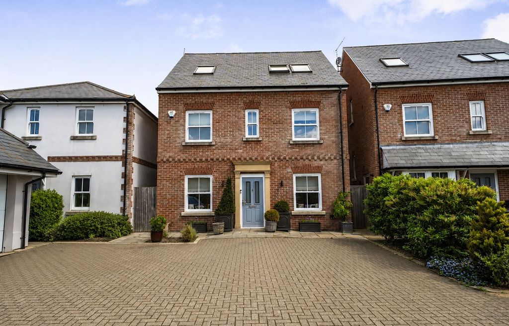 Additional image 35 of 4 bed detached house for saleLyndhurst Place, Chichester PO19