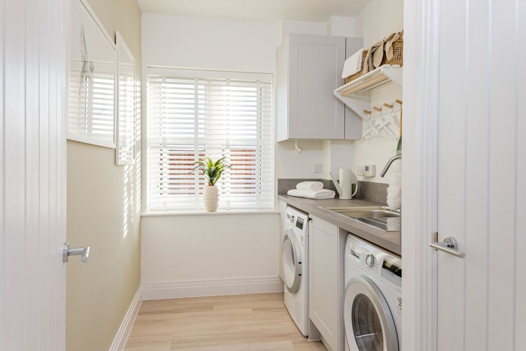Additional image 4 of 4 bed detached house for saleBanbury Road, Chipping Norton OX7