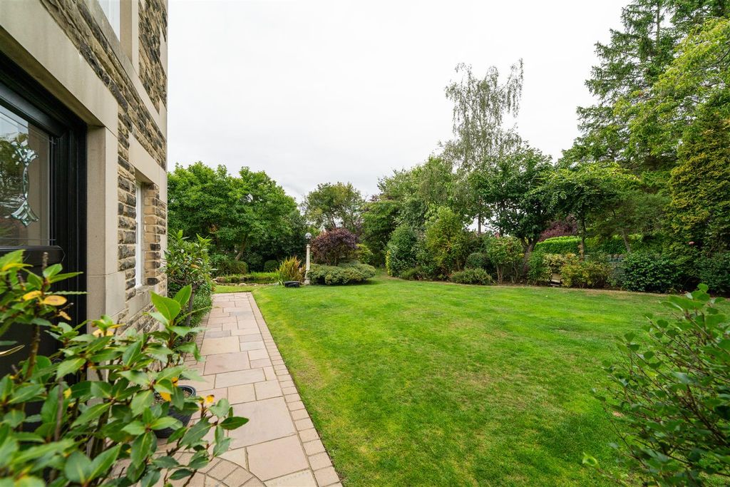 Additional image 42 of 5 bed detached house for saleBurbank House, Westbrook Close, Brookside, Chesterfield S40