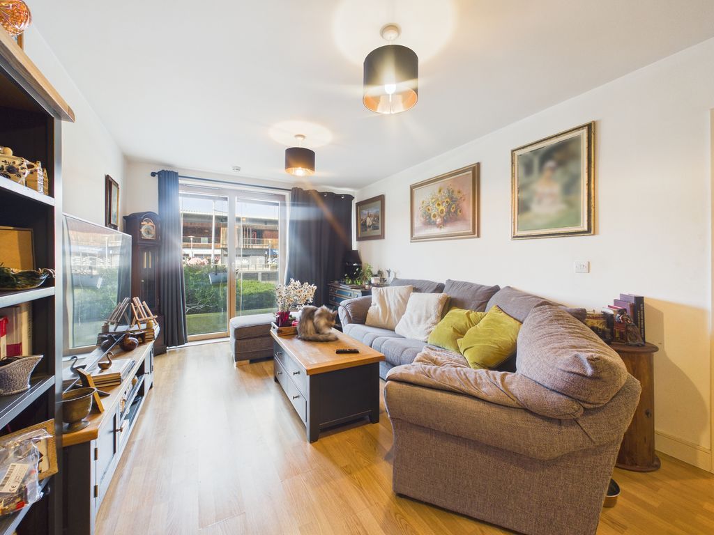 Additional image 8 of 2 bed flat for saleDock Head Road, Chatham ME4